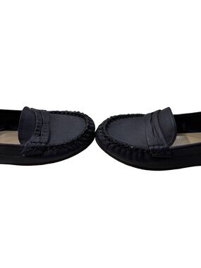 Classic navy blue Loafers